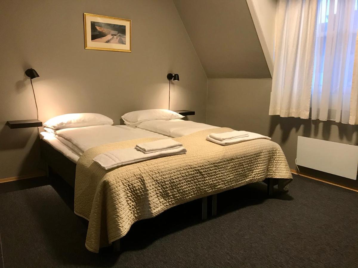 Henriks Hotell Skien Exterior foto