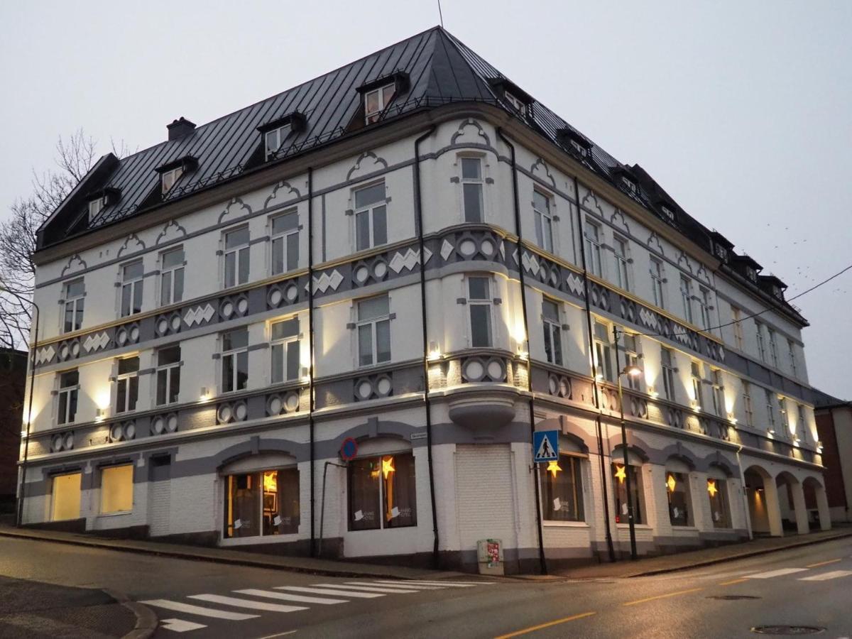 Henriks Hotell Skien Exterior foto